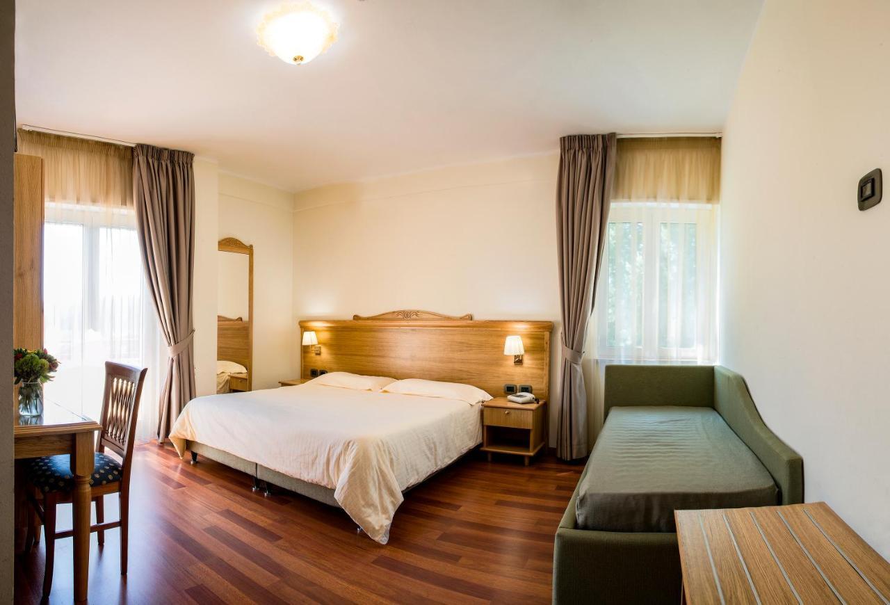 Hotel Park 108 Sport&Wellness Lorica Exterior foto